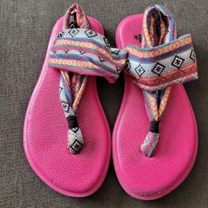 Girls yoga sling sanuks